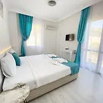 Hotel Minerva Port 3*