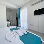 Minerva Port Hotel 3*
